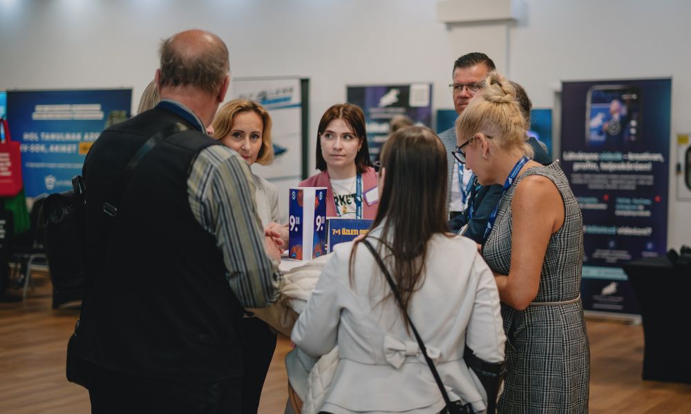 networking körök előadások között